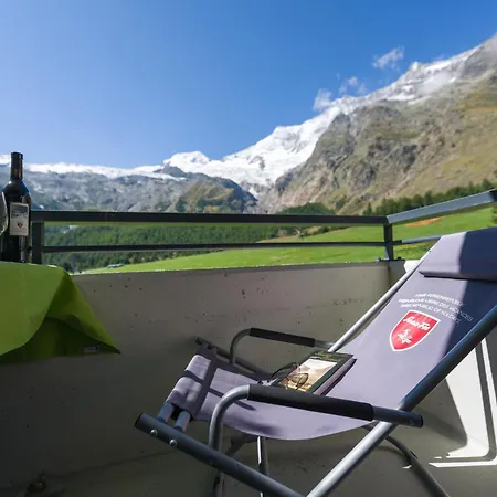 Dolce Appartement-fewo 4-bettwohnung Taeschhorn By Interhome *