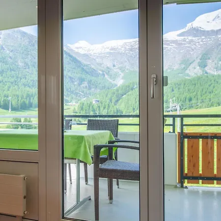 Dolce Appartement-fewo 4-bettwohnung Taeschhorn By Interhome Saas-Fee